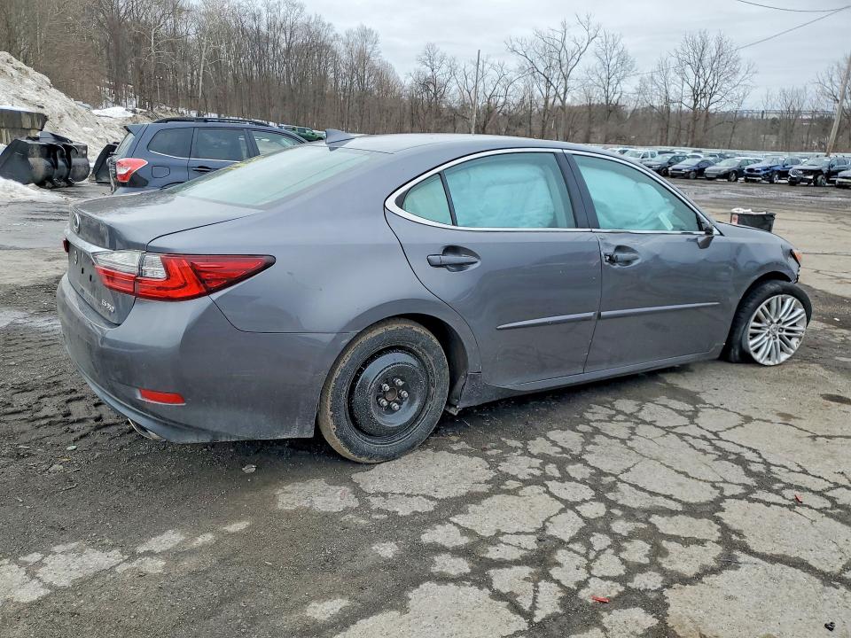 53222206 :رقم المزاد ، 58ABK1GG2HU066215 vin ، 2017 Lexus Es مزاد بيع