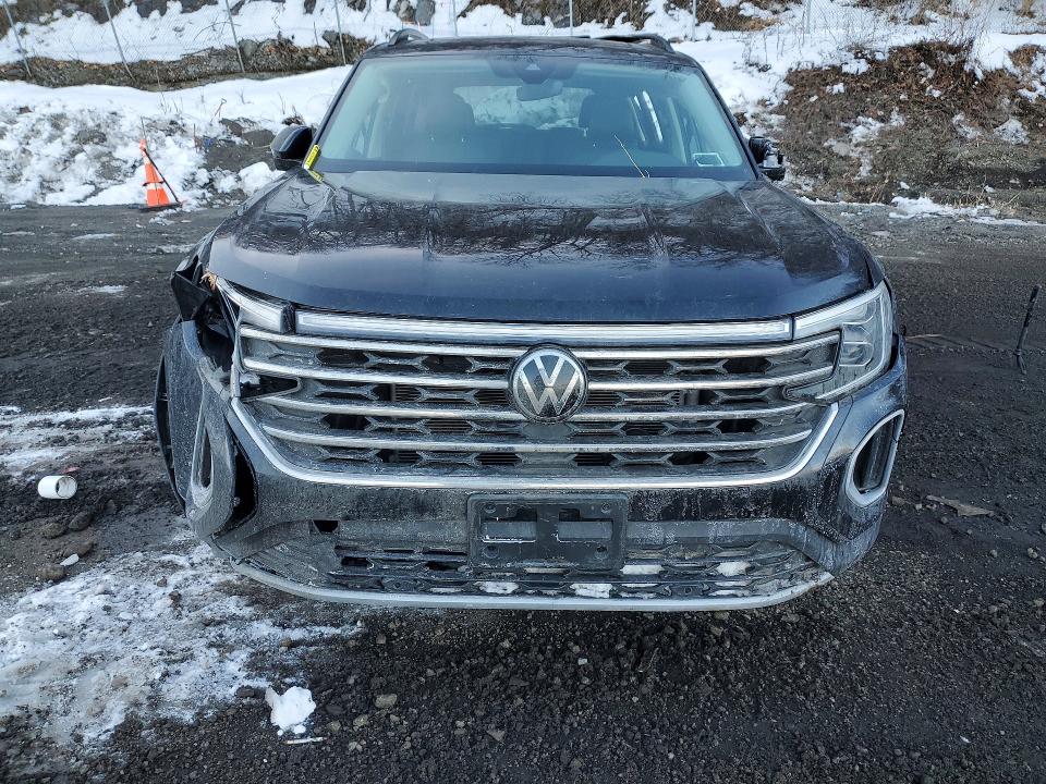 2024 Volkswagen Atlas მანქანა იყიდება აუქციონზე, vin: 1V2KR2CA3RC547725, აუქციონის ნომერი: 77271645