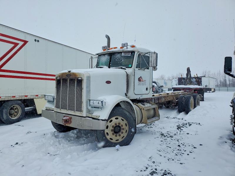 75805565 :رقم المزاد ، 1NPALR9X81D564580 vin ، 2001 Peterbilt 357 مزاد بيع