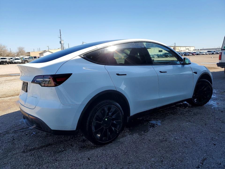 2023 Tesla Model Y მანქანა იყიდება აუქციონზე, vin: 7SAYGDEEXPA050605, აუქციონის ნომერი: 75707965