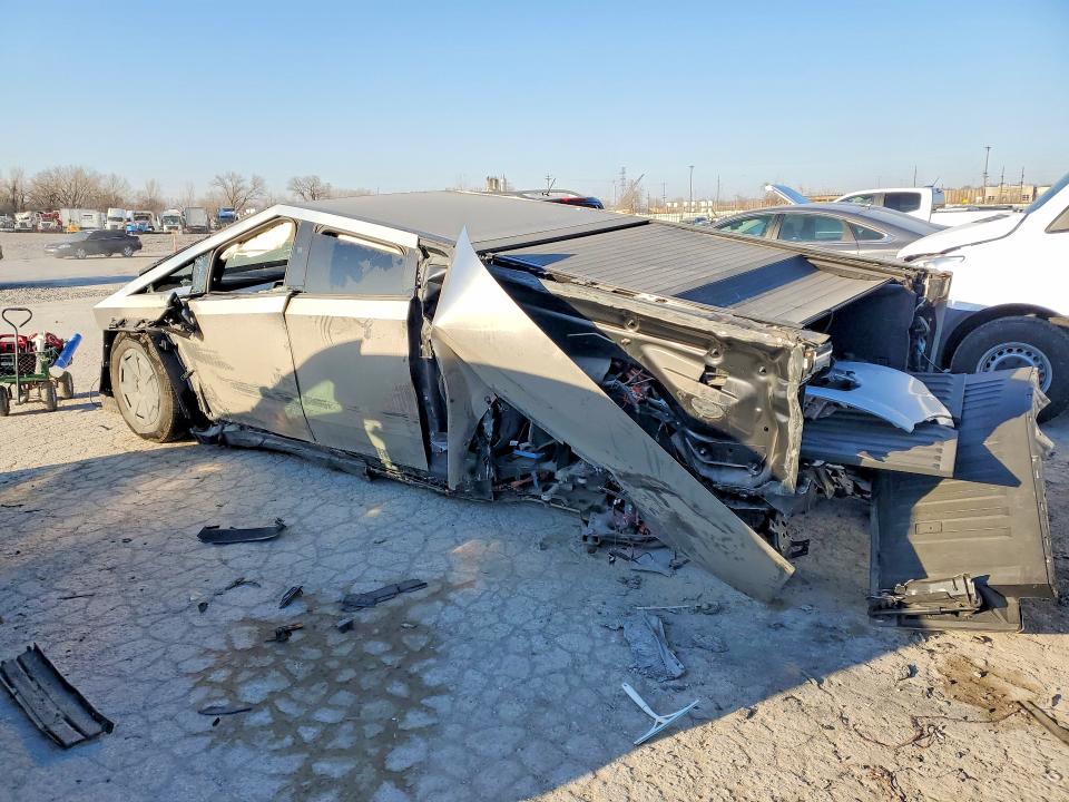 Продажа на аукционе авто 2025 Tesla Cybertruck, vin: 7G2CEHED1SA064295, номер лота: 76632105