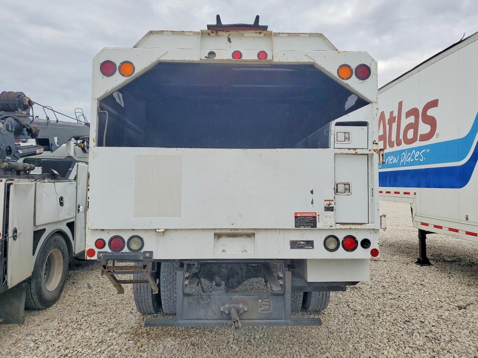 76820085 :رقم المزاد ، 3FRNF7FC7FV728318 vin ، 2015 Ford F750 مزاد بيع