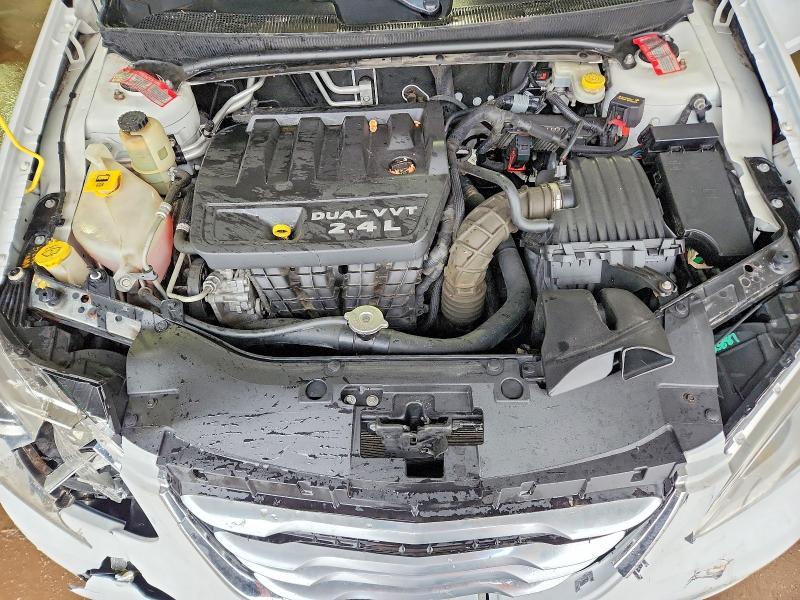 2013 Chrysler 200 მანქანა იყიდება აუქციონზე, vin: 1C3BCBEB0DN706890, აუქციონის ნომერი: 77805655