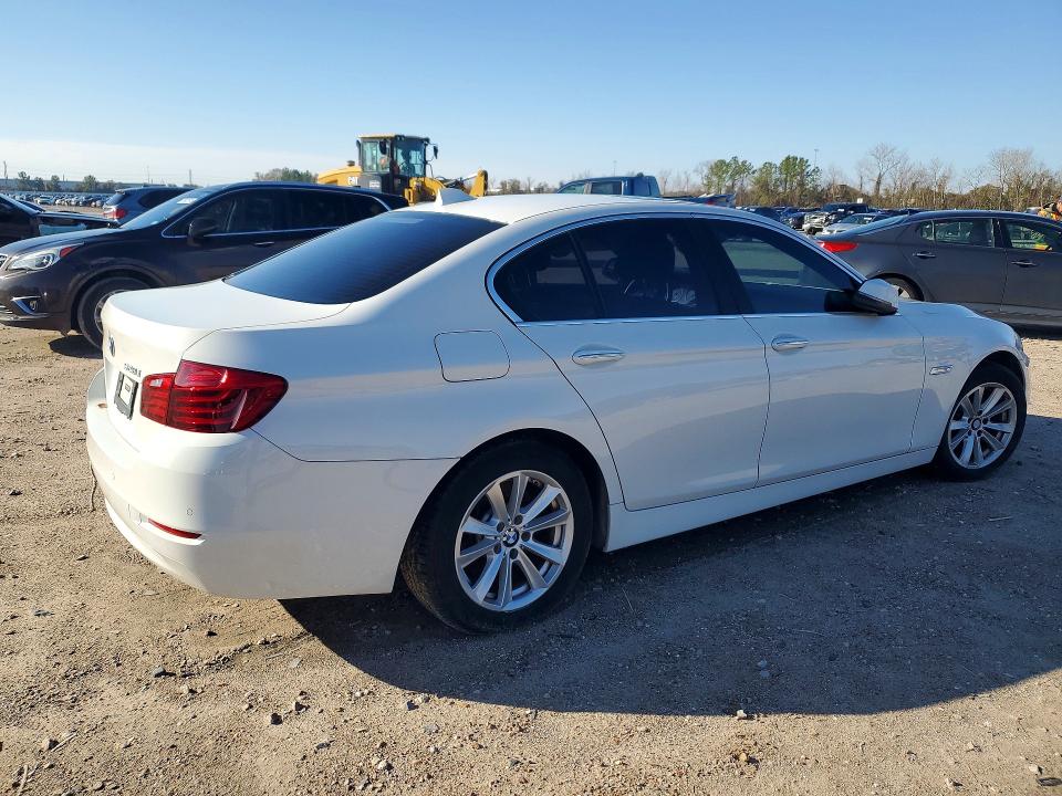 2015 Bmw 528 მანქანა იყიდება აუქციონზე, vin: WBA5A5C54FD517274, აუქციონის ნომერი: 76234355