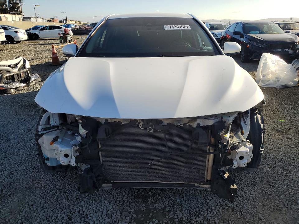 Продажа на аукционе авто 2021 Toyota Camry, vin: 4T1G11AKXMU471097, номер лота: 77520195