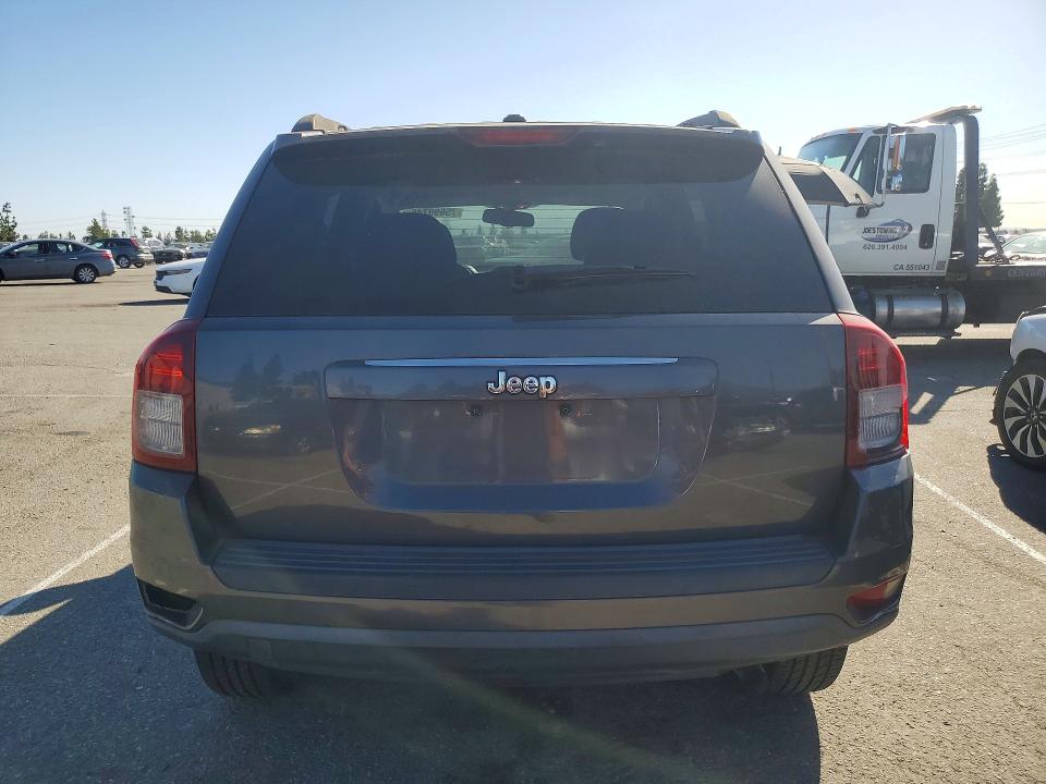 75690745 :رقم المزاد ، 1C4NJCBA5GD569097 vin ، 2016 Jeep Compass مزاد بيع