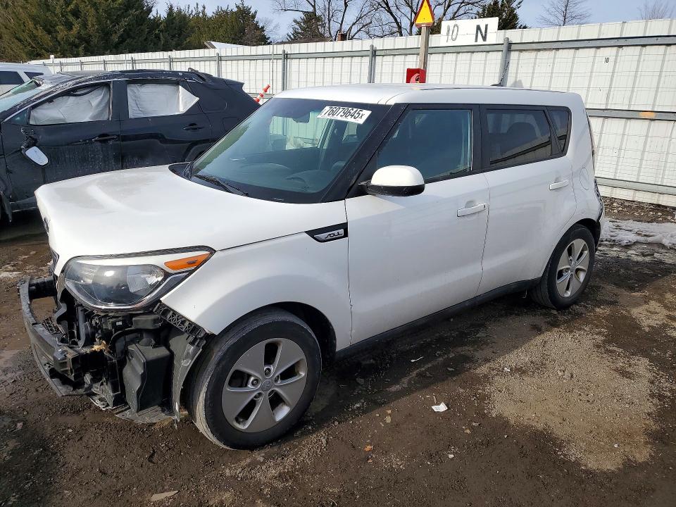 76079645 :رقم المزاد ، KNDJN2A20F7148831 vin ، 2015 Kia Soul مزاد بيع