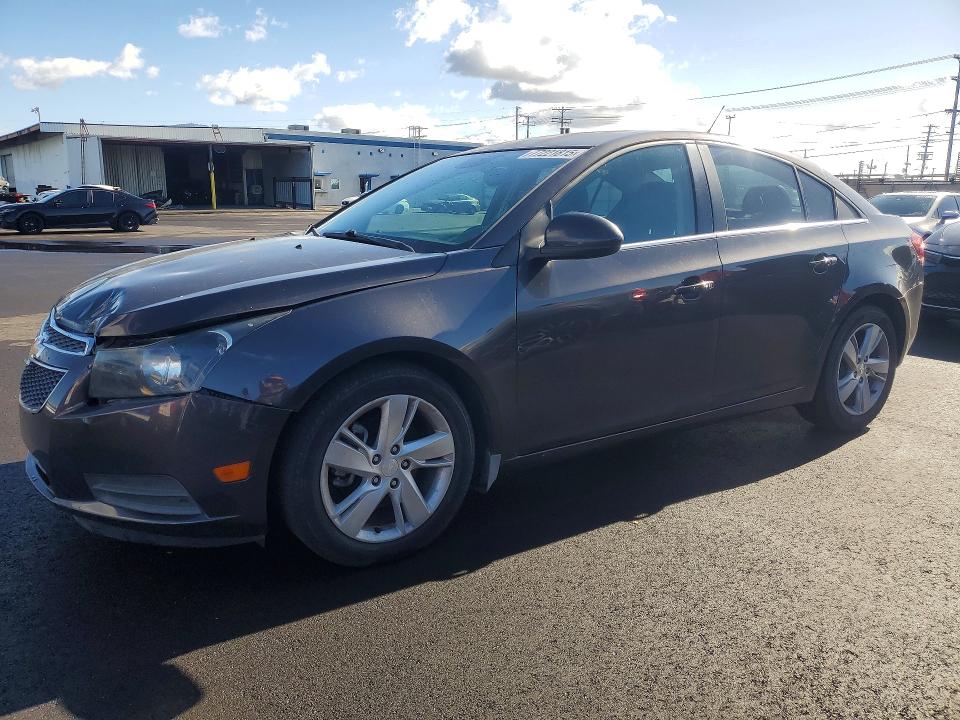 77221815 :رقم المزاد ، 1G1P75SZ5E7261022 vin ، 2014 Chevrolet Cruze مزاد بيع