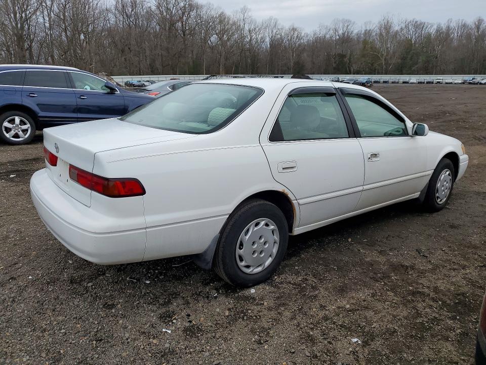 78145335 :رقم المزاد ، 4T1BG22K0WU242492 vin ، 1998 Toyota Camry مزاد بيع
