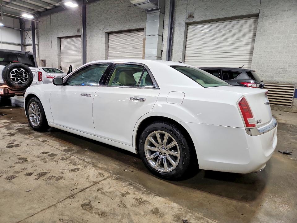 76465995 :رقم المزاد ، 2C3CA5CG7BH595402 vin ، 2011 Chrysler 300 مزاد بيع