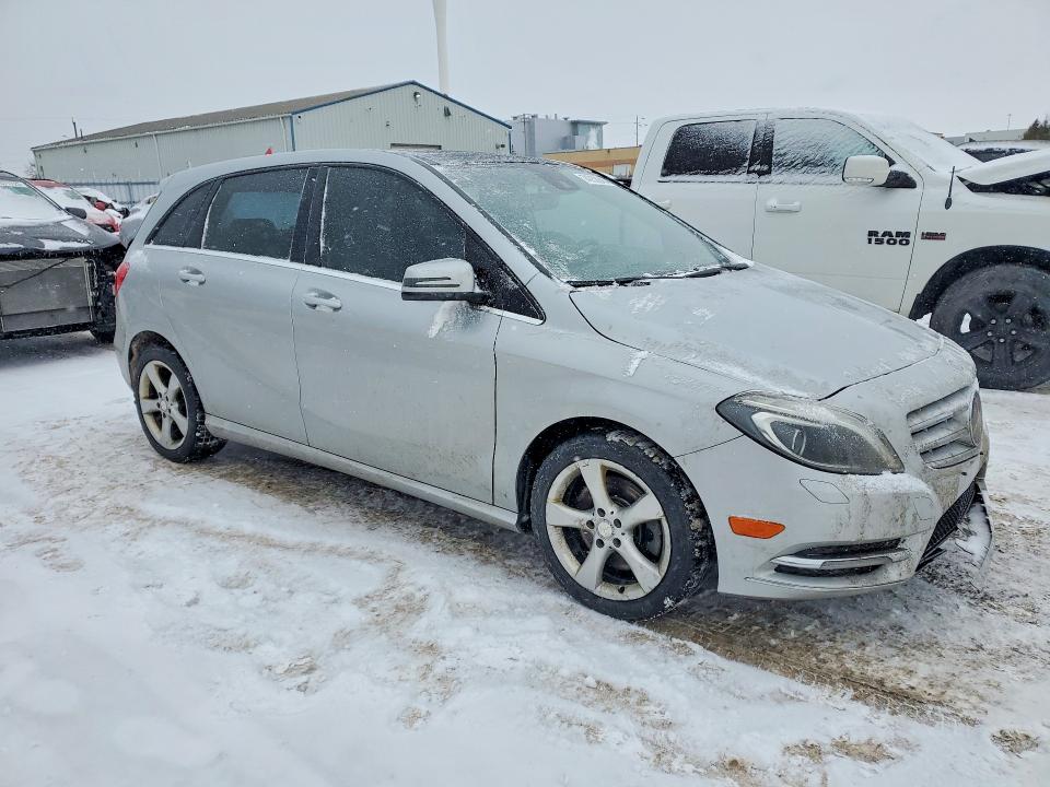 Продажа на аукционе авто 2013 Mercedes-benz B250, vin: WDDMH4EB2DJ178736, номер лота: 74752945