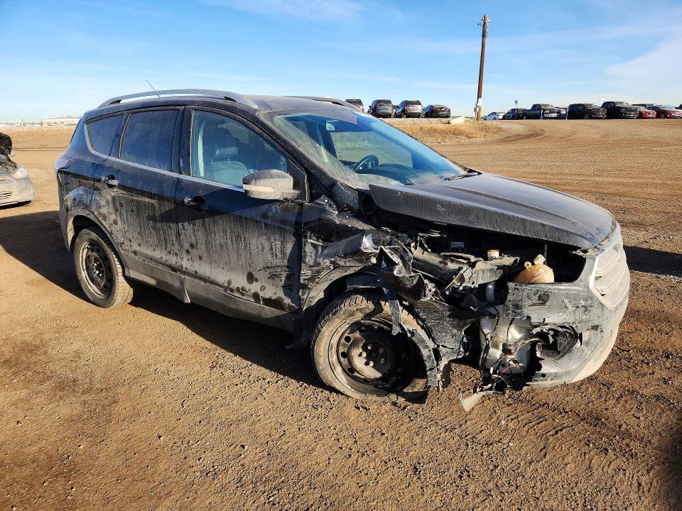 Продажа на аукционе авто 2017 Ford Escape Tit, vin: 1FMCU9J91HUA33334, номер лота: 77179025