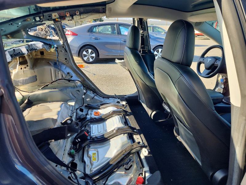 2020 Tesla Model 3 მანქანა იყიდება აუქციონზე, vin: 5YJ3E1EA7LF645689, აუქციონის ნომერი: 76403535
