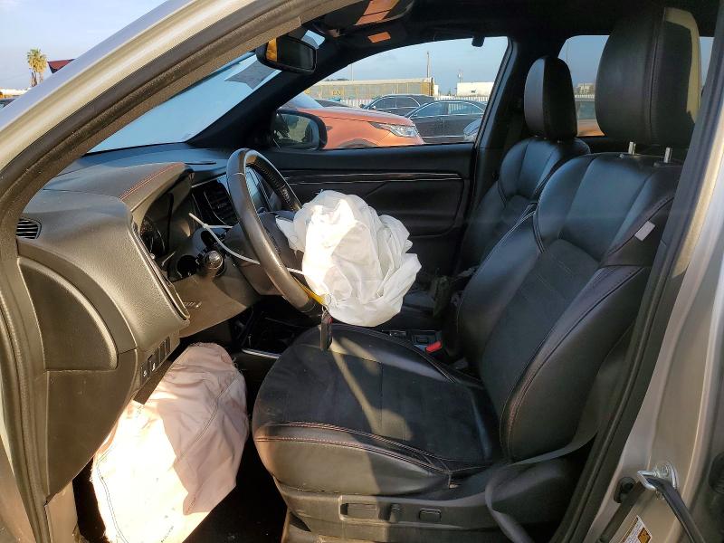 Продаж на аукціоні авто 2020 Mitsubishi Outlander, vin: JA4AZ3A32LZ032589, номер лоту: 76469355