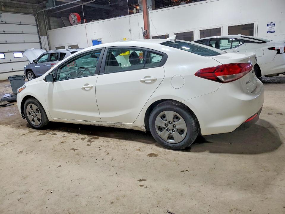 Продажа на аукционе авто 2018 Kia Forte, vin: 3KPFK4A72JE245186, номер лота: 78383395