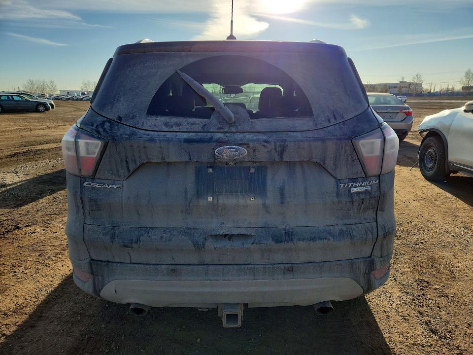 Продажа на аукционе авто 2017 Ford Escape Tit, vin: 1FMCU9J91HUA33334, номер лота: 77179025