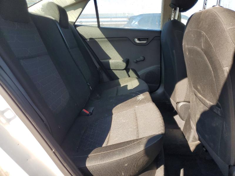 Продаж на аукціоні авто 2018 Kia Rio, vin: 3KPA24AB0JE062769, номер лоту: 77037845