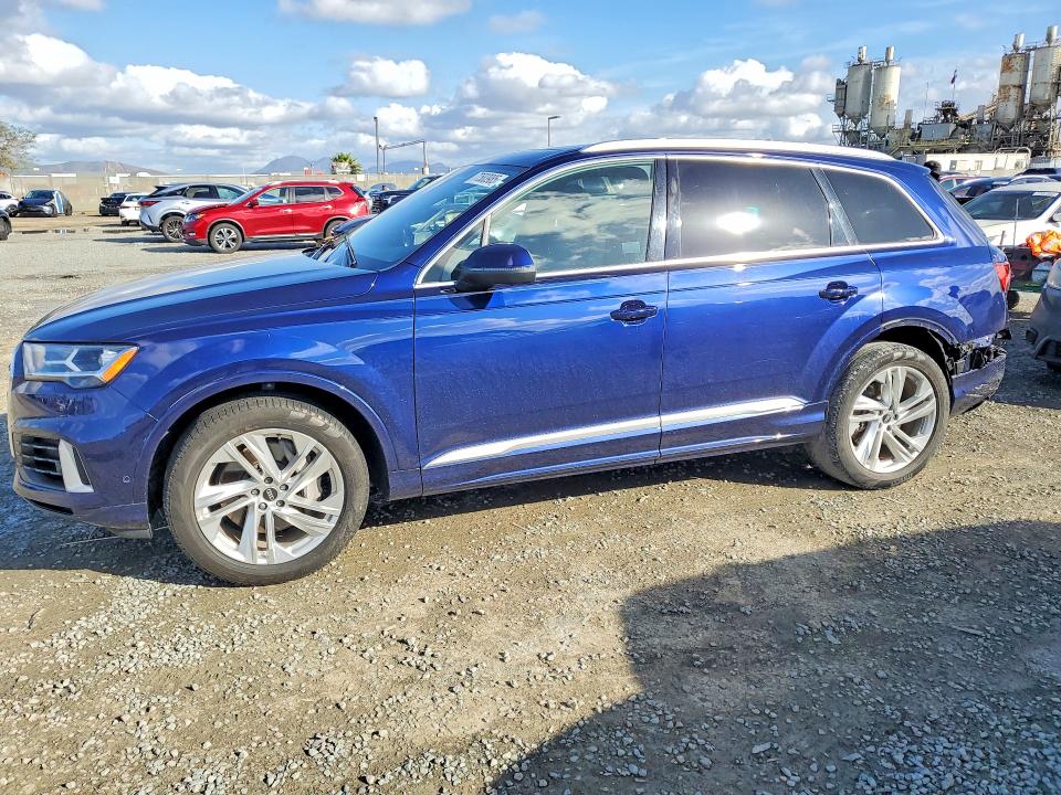 Продажа на аукционе авто 2021 Audi Q7, vin: WA1AXAF7XMD031839, номер лота: 77583985