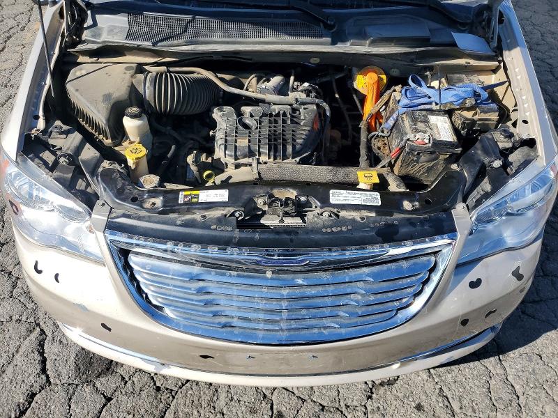2016 Chrysler Town & Country მანქანა იყიდება აუქციონზე, vin: 2C4RC1BGXGR138675, აუქციონის ნომერი: 77361875