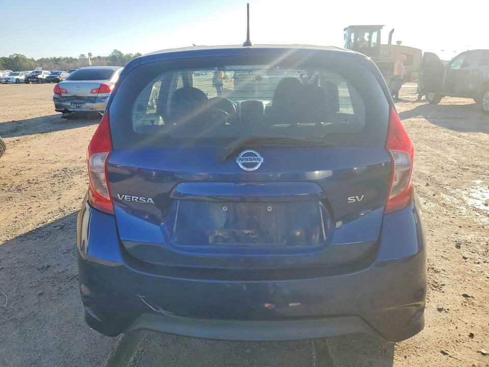75383405 :رقم المزاد ، 3N1CE2CPXJL351766 vin ، 2018 Niss Versa Note مزاد بيع