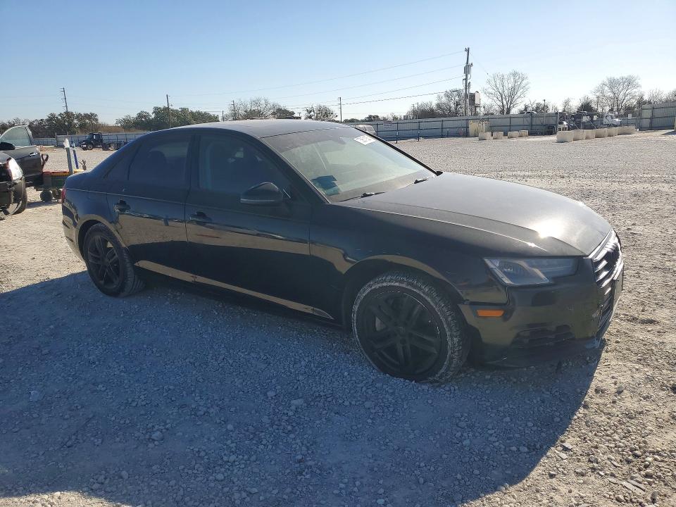 75851935 :رقم المزاد ، WAUANAF45HN023310 vin ، 2017 Audi A4 مزاد بيع