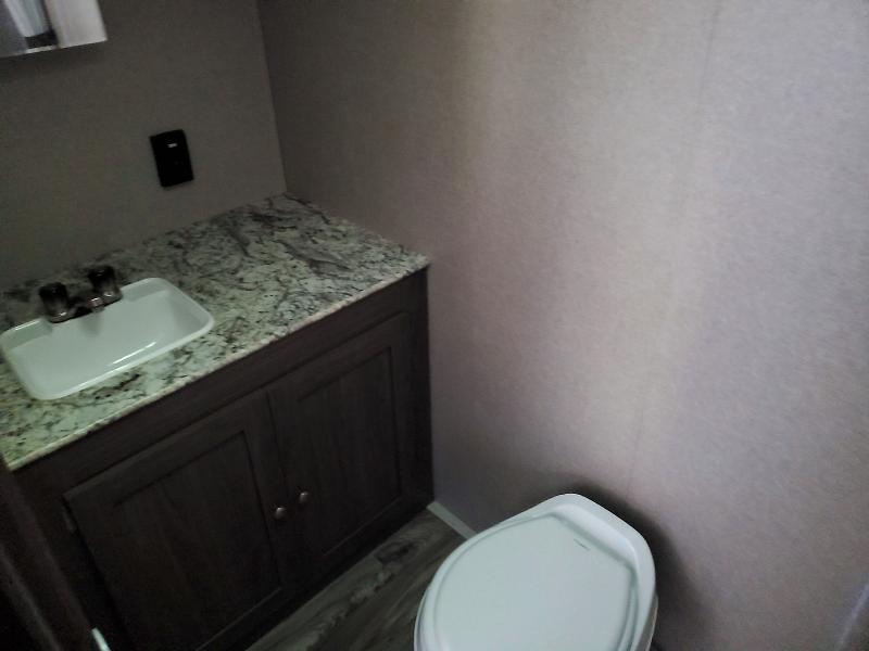 Продаж на аукціоні авто 2019 Hide Trailer, vin: 4YDT17816KW241266, номер лоту: 78838885
