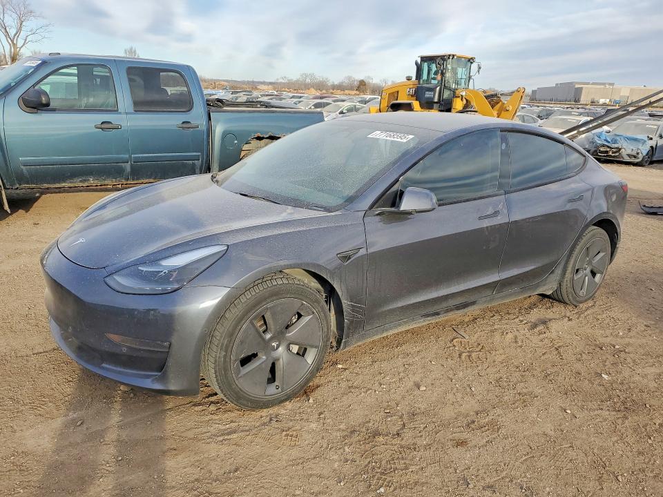Продажа на аукционе авто 2022 Tesla Model 3, vin: 5YJ3E1EB8NF202348, номер лота: 77168595
