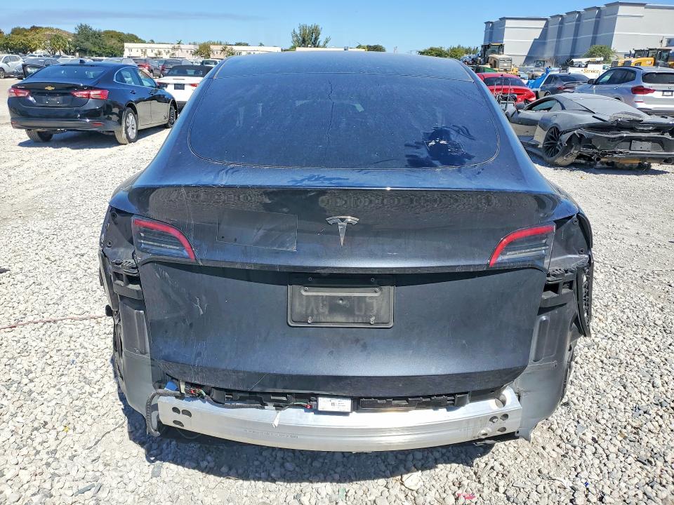 78534525 :رقم المزاد ، 7SAYGDED8RF055718 vin ، 2024 Tesla Model Y مزاد بيع