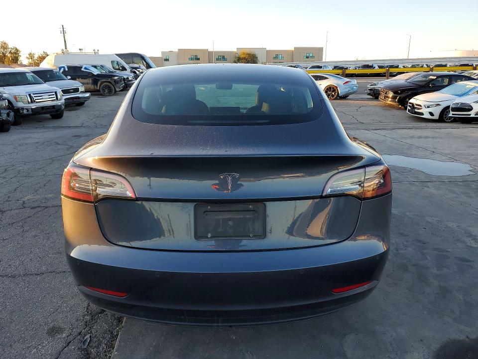 78119845 :رقم المزاد ، 5YJ3E1EA5KF426924 vin ، 2019 Tesla Model 3 مزاد بيع