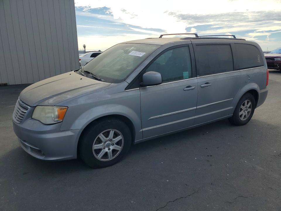 2013 Chrysler Town & Country მანქანა იყიდება აუქციონზე, vin: 2C4RC1BG0DR648853, აუქციონის ნომერი: 78734975