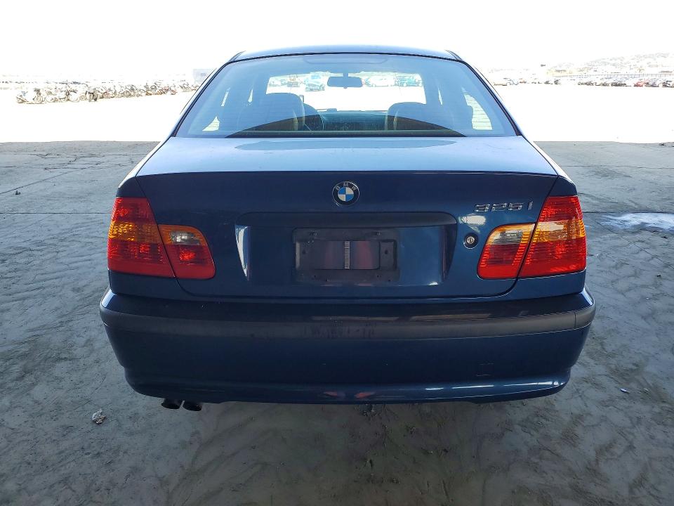 78356095 :رقم المزاد ، WBAEV33462KL65360 vin ، 2002 Bmw 325 مزاد بيع