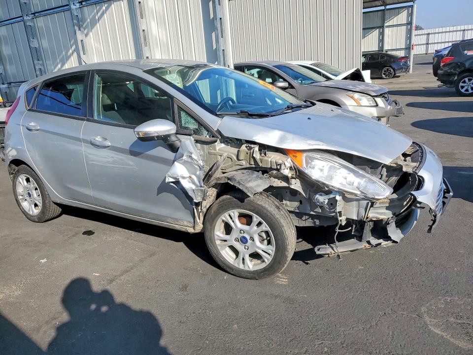 2015 Ford Fiesta მანქანა იყიდება აუქციონზე, vin: 3FADP4EJ6FM111444, აუქციონის ნომერი: 74665605