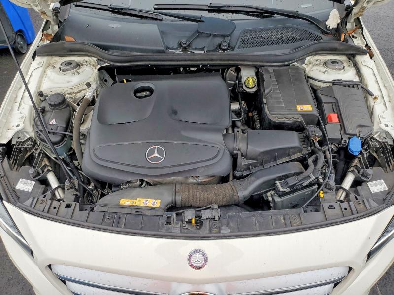 Продаж на аукціоні авто 2015 Mercedes-benz Gla, vin: WDCTG4GB0FJ040261, номер лоту: 75350875