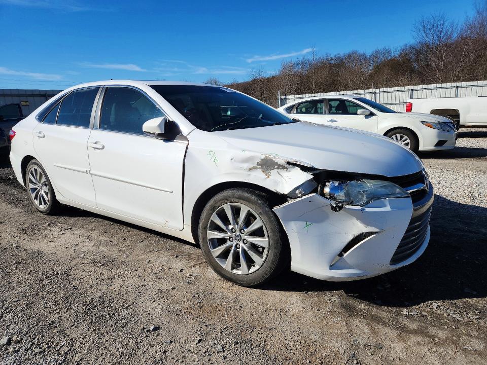 Продажа на аукционе авто 2015 Toyota Camry, vin: 4T1BF1FK7FU975159, номер лота: 77597055