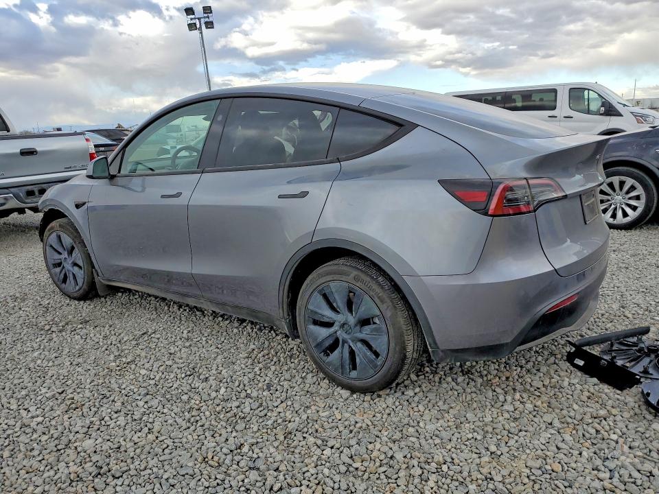 Продаж на аукціоні авто 2025 Tesla Model Y, vin: 7SAYGAEE4SF217602, номер лоту: 75375005