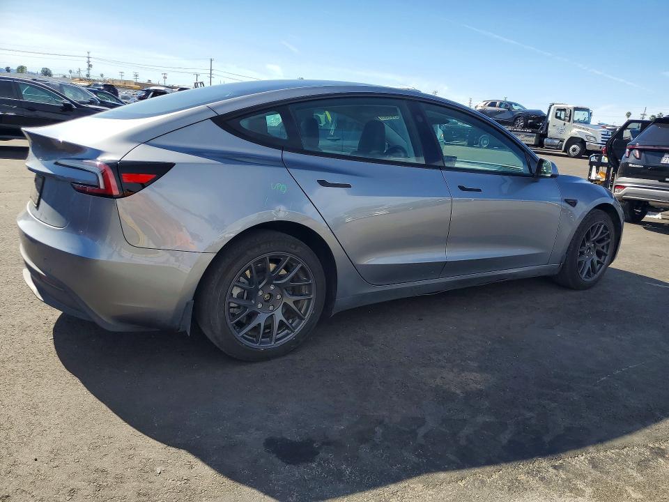2025 Tesla Model 3 მანქანა იყიდება აუქციონზე, vin: 5YJ3E1EA3SF890293, აუქციონის ნომერი: 78268885