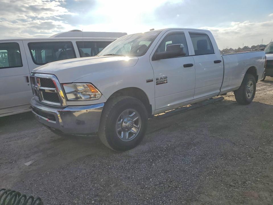2015 Ram 2500 St მანქანა იყიდება აუქციონზე, vin: 3C6UR4HJ7FG654789, აუქციონის ნომერი: 76740645