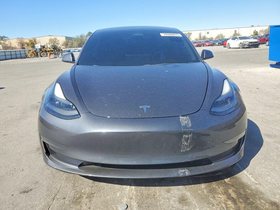 78500875 :رقم المزاد ، 5YJ3E1EC3NF118978 vin ، 2022 Tesla Model 3 مزاد بيع