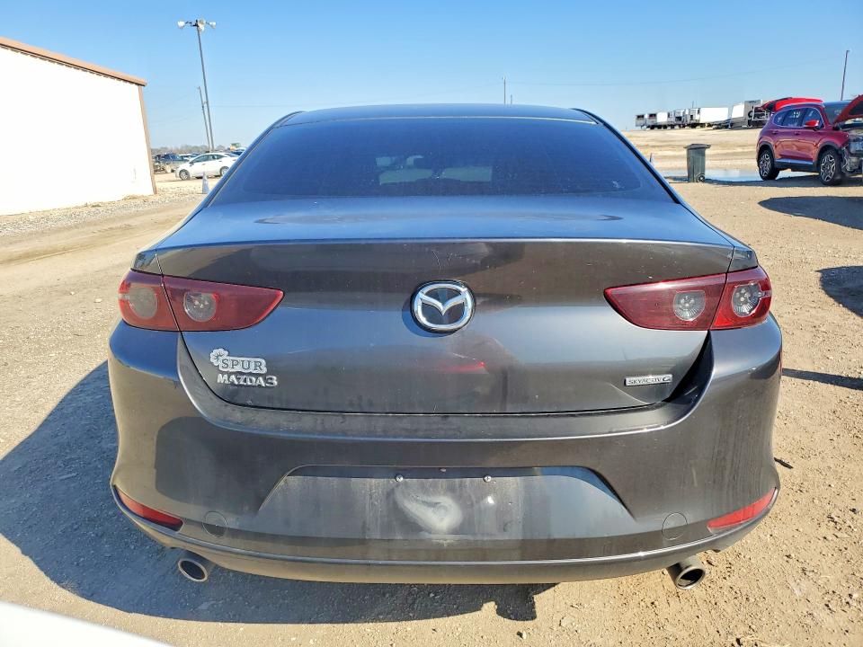 2021 Mazda 3 მანქანა იყიდება აუქციონზე, vin: JM1BPACL7M1341427, აუქციონის ნომერი: 77571895