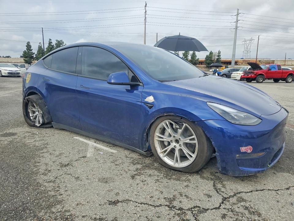 77127455 :رقم المزاد ، 7SAYGDED9PF946016 vin ، 2023 Tesla Model Y مزاد بيع