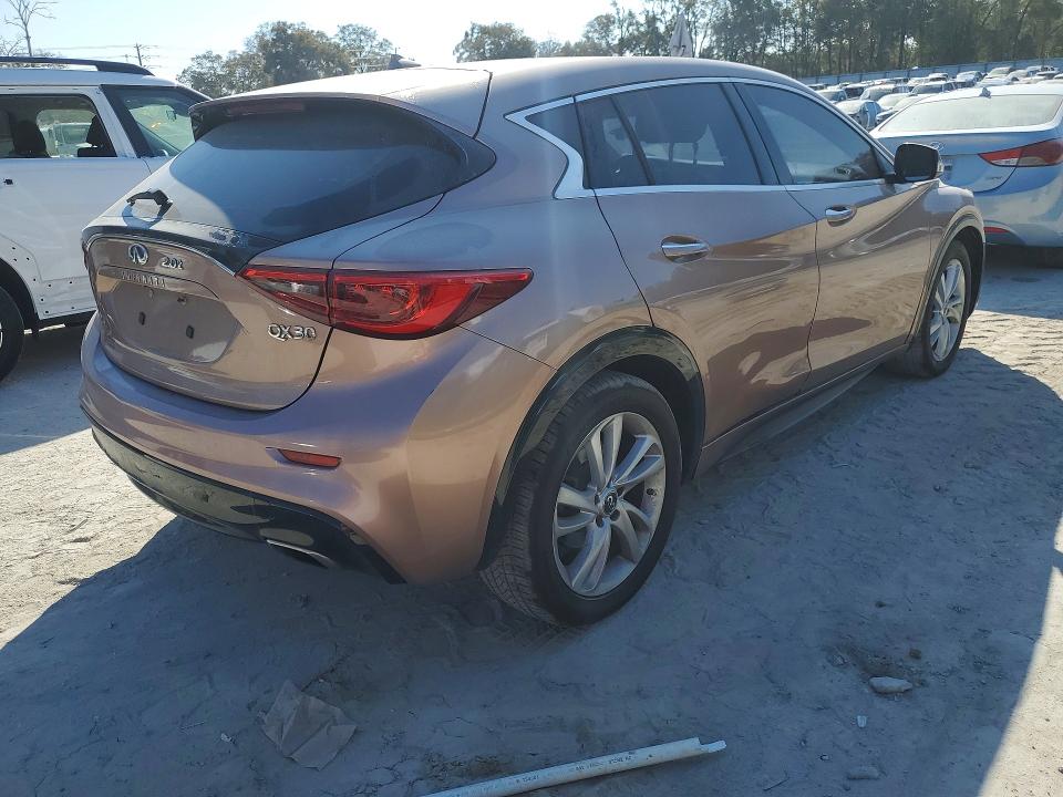 76936965 :رقم المزاد ، SJKCH5CP0JA051230 vin ، 2018 Infiniti Qx30 مزاد بيع