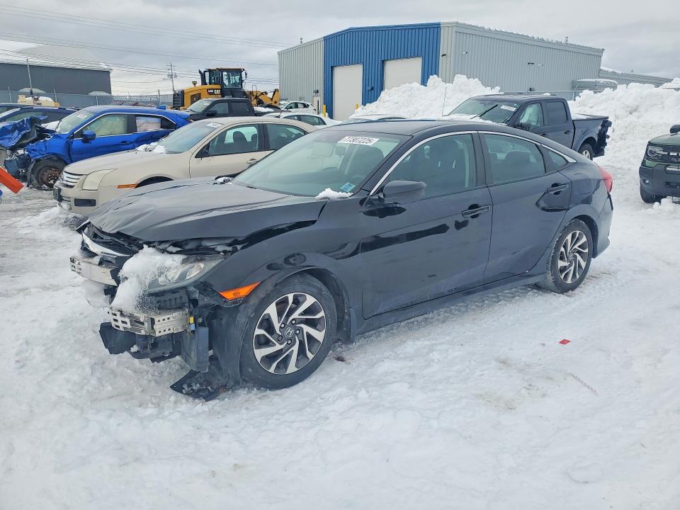 Aukcja sprzedaży 2018 Honda Civic, vin: 2HGFC2F62JH017275, numer aukcji: 77307225