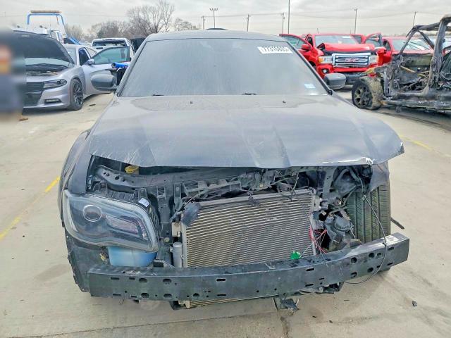 Продаж на аукціоні авто 2014 Chrysler 300, vin: 2C3CCABTXEH221825, номер лоту: 77316805