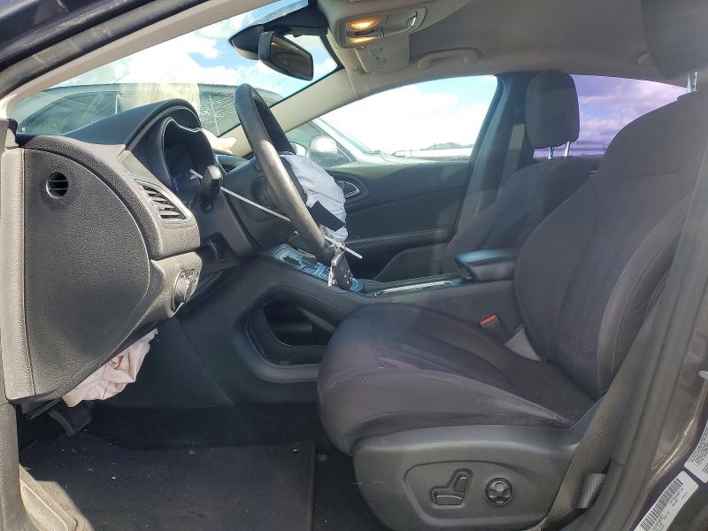 2015 Chrysler 200 მანქანა იყიდება აუქციონზე, vin: 1C3CCCABXFN567659, აუქციონის ნომერი: 77624335