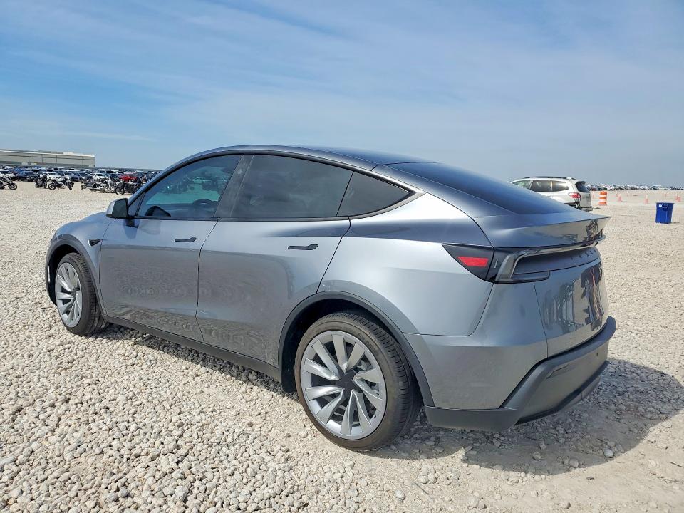 77940715 :رقم المزاد ، 7SAYGDEE0TA615065 vin ، 2026 Tesla Model Y مزاد بيع
