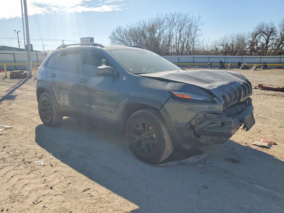 2014 Jeep Cherokee მანქანა იყიდება აუქციონზე, vin: 1C4PJMBS2EW254959, აუქციონის ნომერი: 77004195