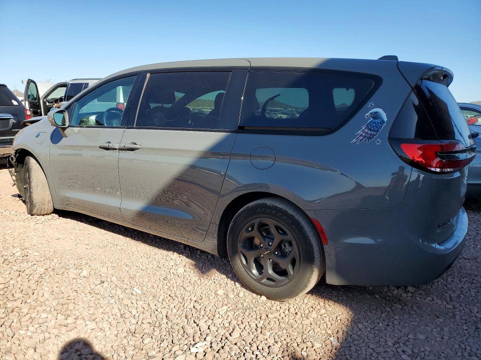 2022 Chrysler Pacifica მანქანა იყიდება აუქციონზე, vin: 2C4RC1L77NR199901, აუქციონის ნომერი: 75771785