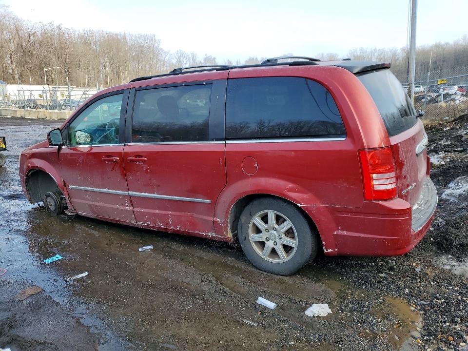 77327185 :رقم المزاد ، 2A4RR5D15AR239977 vin ، 2010 Chrysler Town & Country مزاد بيع