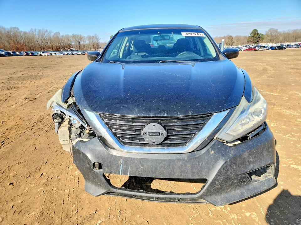 Продажа на аукционе авто 2017 Nissan Altima, vin: 1N4AL3AP4HN321908, номер лота: 74821245
