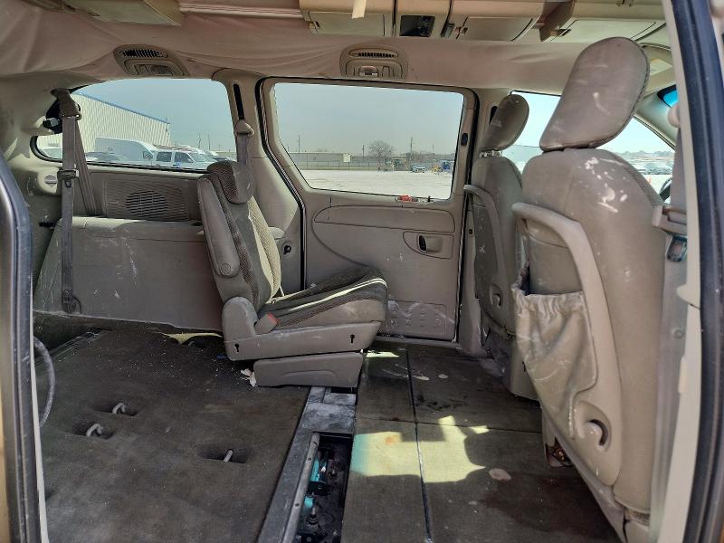 76652875 :رقم المزاد ، 2C4GP54L25R243334 vin ، 2005 Chrysler Town & Country مزاد بيع